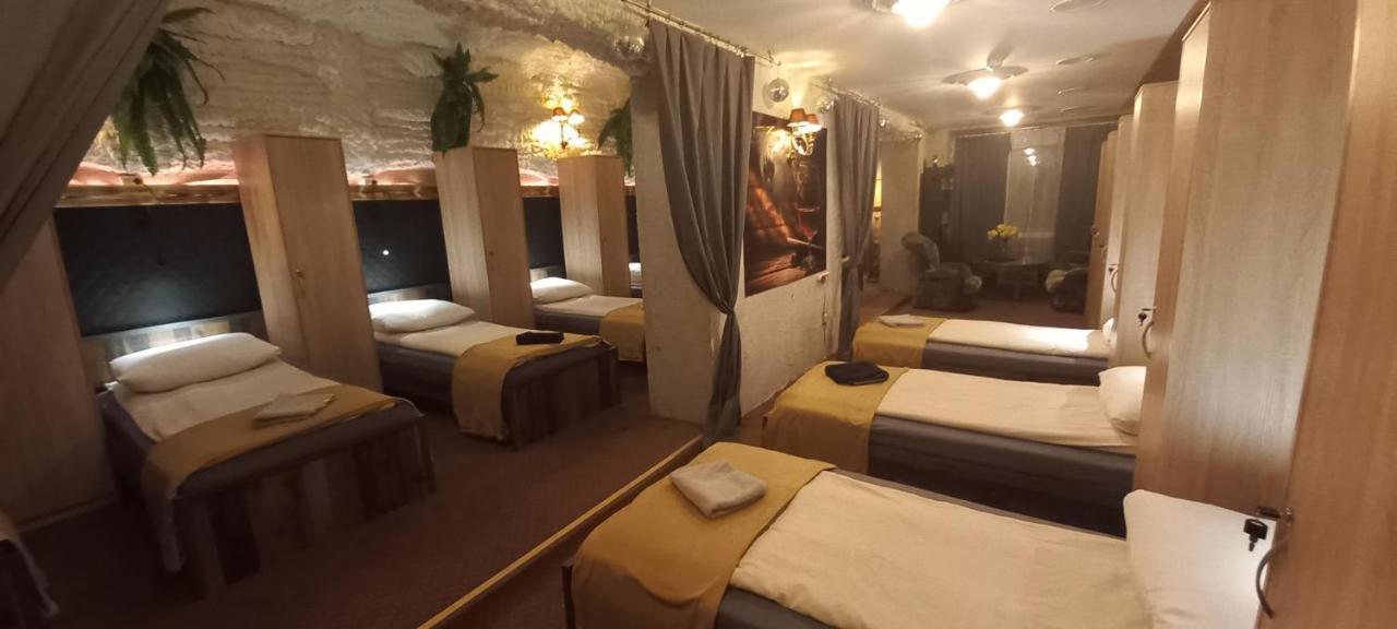 Zajazd Albatros Rzeszow Spa Buitenkant foto