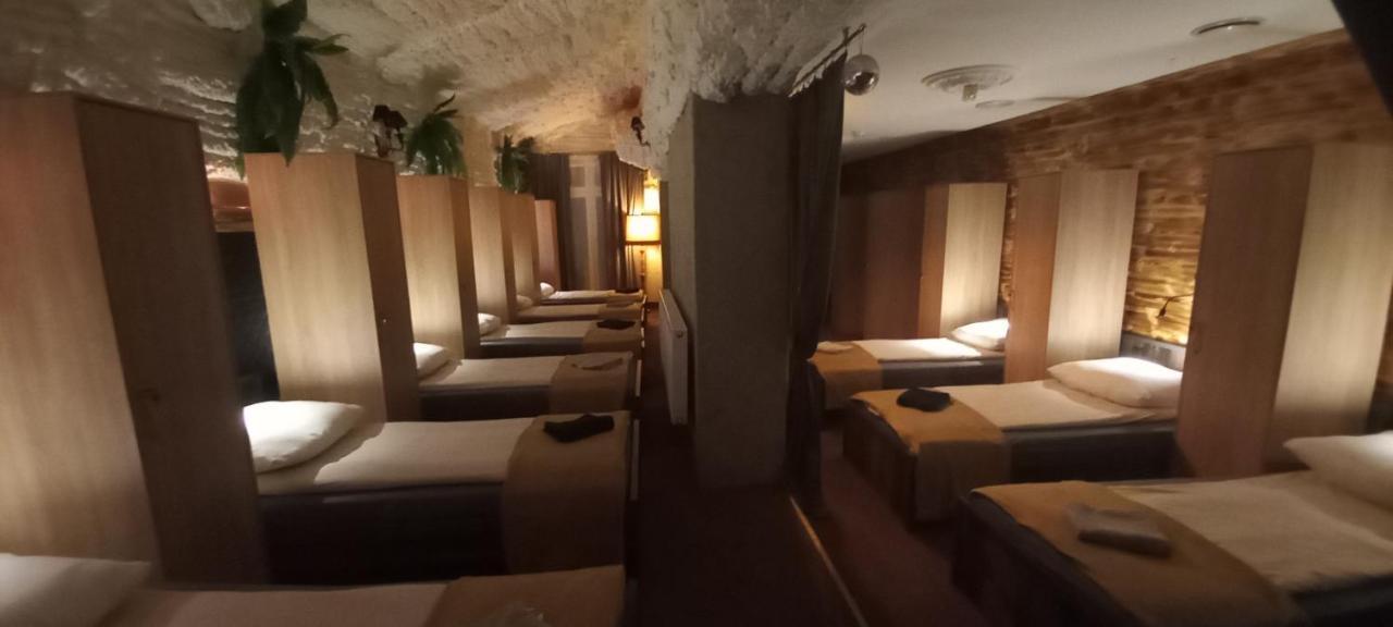 Zajazd Albatros Rzeszow Spa Buitenkant foto