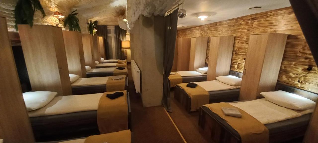 Zajazd Albatros Rzeszow Spa Buitenkant foto