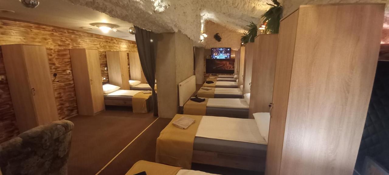 Zajazd Albatros Rzeszow Spa Buitenkant foto