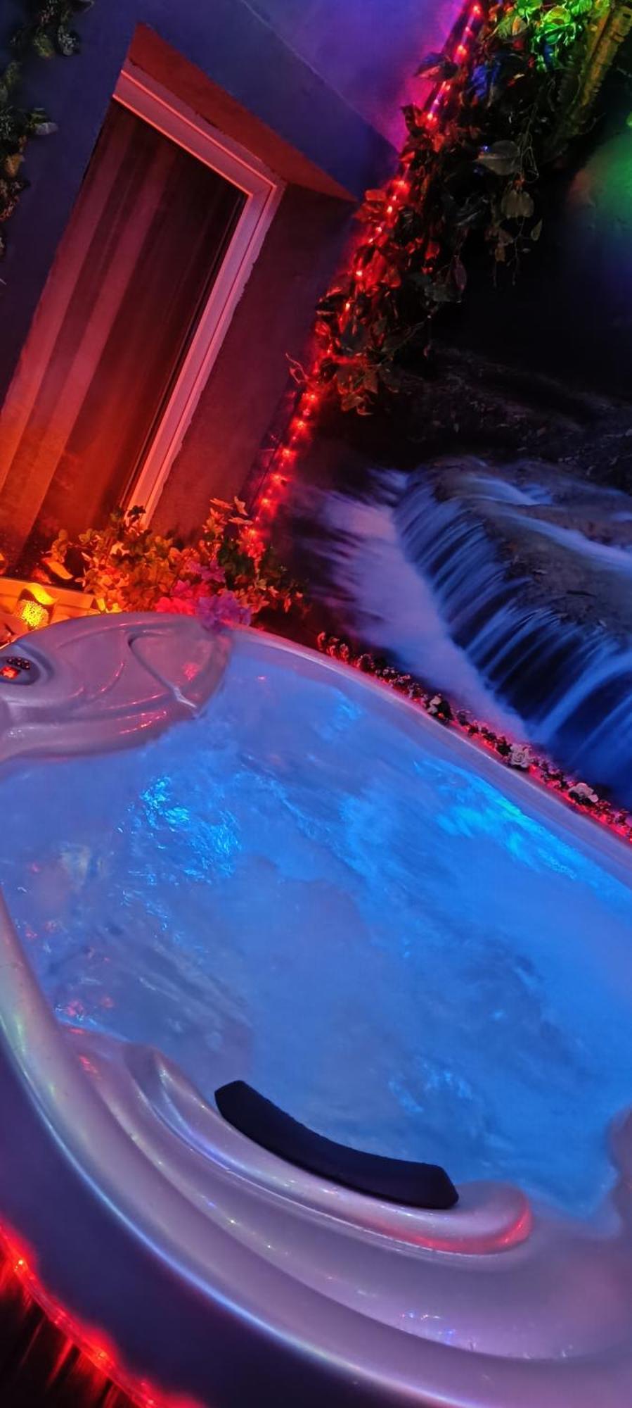 Zajazd Albatros Rzeszow Spa Buitenkant foto