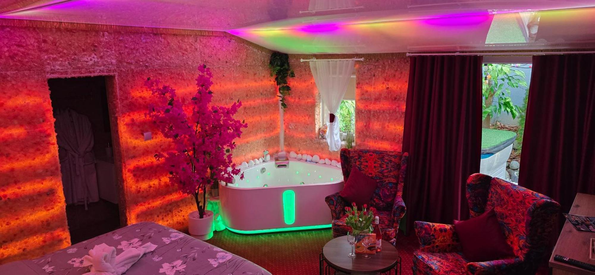 Zajazd Albatros Rzeszow Spa Buitenkant foto